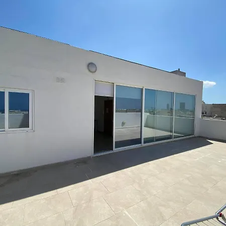 High Street * Sliema