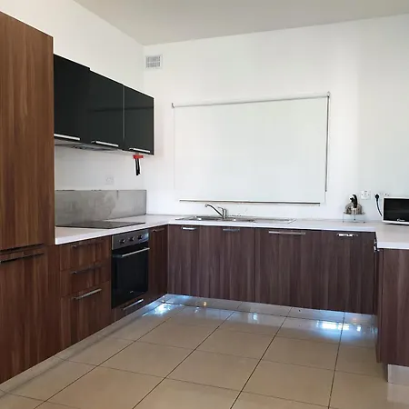 High Street Apartman *